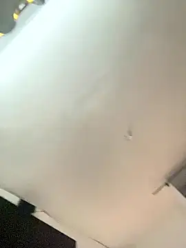 IssabellaLopez online show from 8, 1, 2026