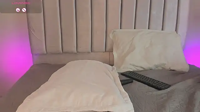 Snapshot of nastyalvanova chatting on 8, 1, 2025 nastyalvanova online show from 8, 1, 2025