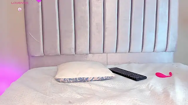 Snapshot of nastyalvanova chatting on 12, 3, 2025 nastyalvanova online show from 12, 3, 2025