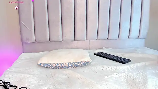 Snapshot of nastyalvanova chatting on 12, 3, 2025 nastyalvanova online show from 12, 3, 2025