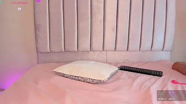 Snapshot of nastyalvanova chatting on 18, 3, 2025 nastyalvanova online show from 18, 3, 2025