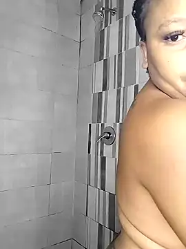 Snapshot of quenliyasa chatting on 9, 1, 2025 quenliyasa online show from 9, 1, 2025