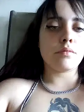 lucylovles online show from 23, 2, 2025