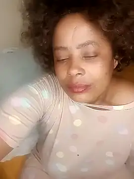 2Sweetysmile online show from 1, 10, 2025