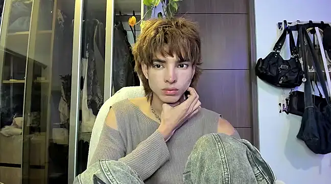 Snapshot of santy-kitty chatting on 28, 1, 2025 santy-kitty online show from 28, 1, 2025