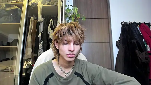 Snapshot of santy-kitty chatting on 19, 2, 2025 santy-kitty online show from 19, 2, 2025