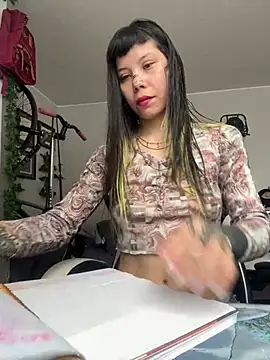 Snapshot of EemaHaruki chatting on 21, 2, 2025 EemaHaruki online show from 21, 2, 2025