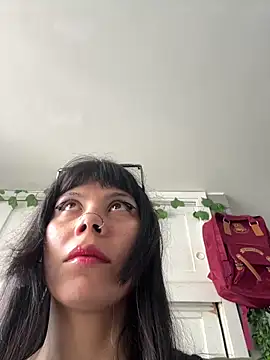 Snapshot of EemaHaruki chatting on 16, 9, 2025 EemaHaruki online show from 16, 9, 2025