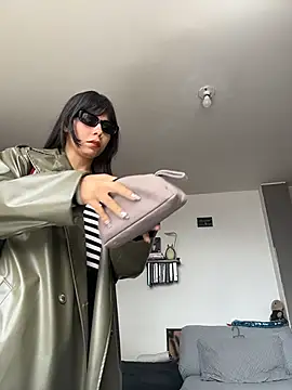 Snapshot of EemaHaruki chatting on 30, 10, 2025 EemaHaruki online show from 30, 10, 2025