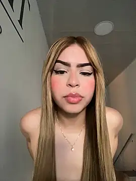 Snapshot of Mary_ivett chatting on 11, 1, 2025 Mary ivett online show from 11, 1, 2025