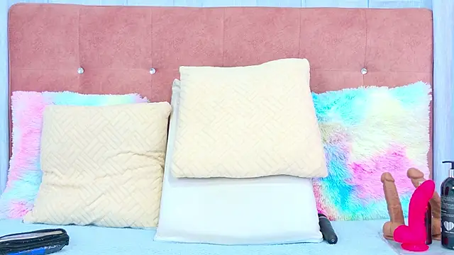 AlliciaKim online show from 15, 12, 2025