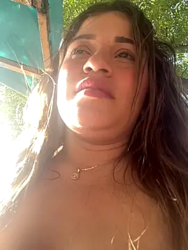 perlita05 online show from 27, 9, 2025