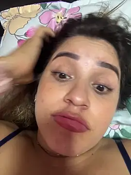 perlita05 online show from 7, 11, 2025