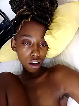 02Boitybaby online show from 13, 12, 2024