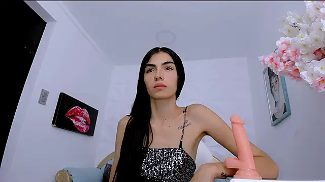 Snapshot of eimy_skinny chatting on 15, 3, 2025 eimy skinny online show from 15, 3, 2025