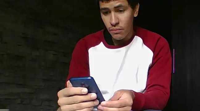 Snapshot of Sexylatin64 chatting on 8, 2, 2025 Sexylatin64 online show from 8, 2, 2025