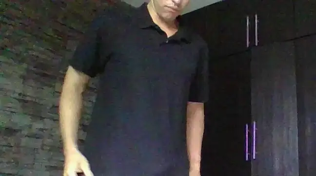 Snapshot of Sexylatin64 chatting on 11, 2, 2025 Sexylatin64 online show from 11, 2, 2025