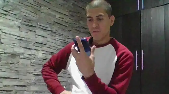 Snapshot of Sexylatin64 chatting on 4, 3, 2025 Sexylatin64 online show from 4, 3, 2025