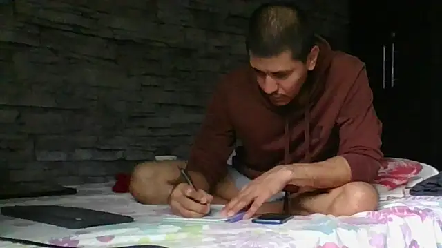 Snapshot of Sexylatin64 chatting on 5, 3, 2026 Sexylatin64 online show from 5, 3, 2026