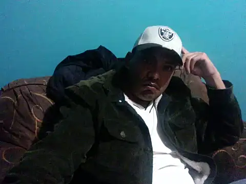 Snapshot of TUMORENO1 chatting on 23, 1, 2025 TUMORENO1 online show from 23, 1, 2025