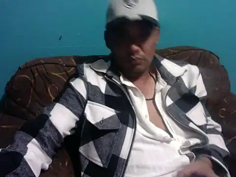 Snapshot of TUMORENO1 chatting on 3, 2, 2025 TUMORENO1 online show from 3, 2, 2025