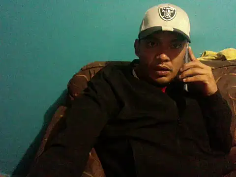 Snapshot of TUMORENO1 chatting on 5, 2, 2025 TUMORENO1 online show from 5, 2, 2025