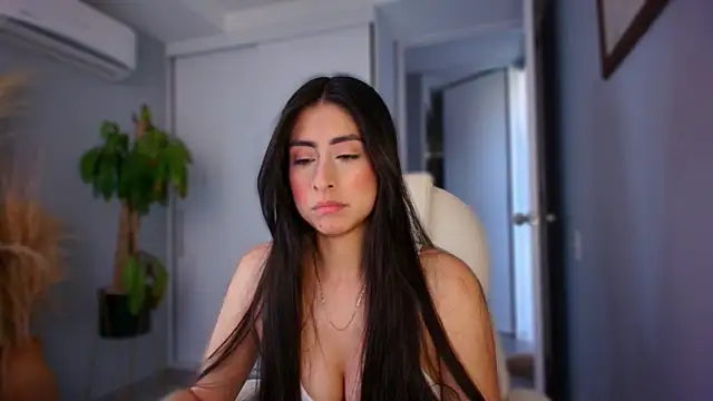 auroracaruso11 online show from 22, 9, 2025