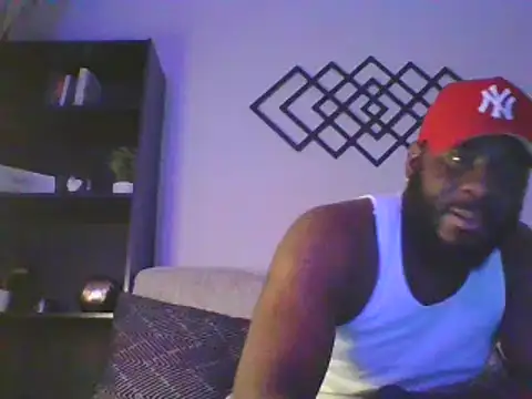 Snapshot of Stayinalive1992 chatting on 31, 12, 2024 Stayinalive1992 online show from 31, 12, 2024