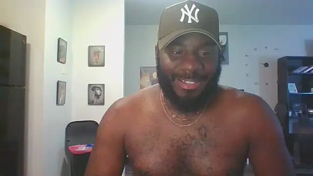 Snapshot of Stayinalive1992 chatting on 15, 9, 2025 Stayinalive1992 online show from 15, 9, 2025