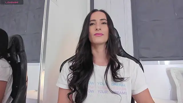 Snapshot of SaraGomez1 chatting on 24, 2, 2025 SaraGomez1 online show from 24, 2, 2025