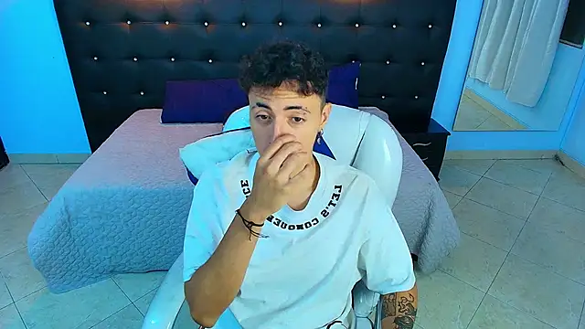 Lobo 17  online show from 17, 1, 2025