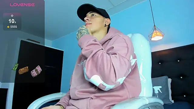 Lobo 17  online show from 3, 12, 2025