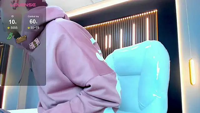 Snapshot of Lobo_17_ chatting on 28, 2, 2026 Lobo 17 online show from 28, 2, 2026