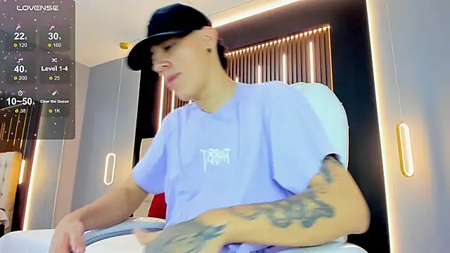 Snapshot of Lobo_17_ chatting on 3, 3, 2026 Lobo 17 online show from 3, 3, 2026