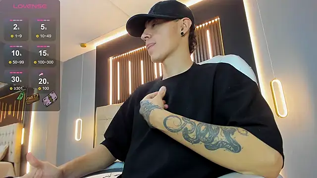 Snapshot of Lobo_17_ chatting on 21, 3, 2026 Lobo 17 online show from 21, 3, 2026