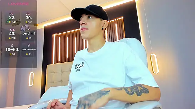 Snapshot of Lobo_17_ chatting on 24, 3, 2026 Lobo 17 online show from 24, 3, 2026