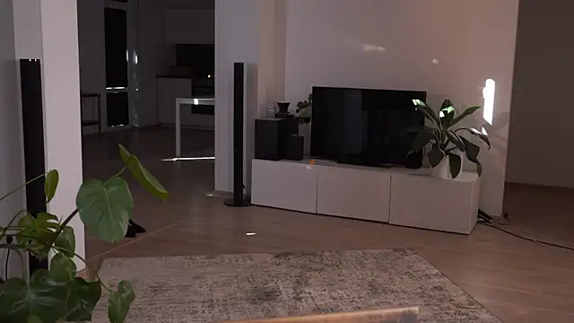 Snapshot of EsmaCrumbley chatting on 18, 3, 2026 EsmaCrumbley online show from 18, 3, 2026