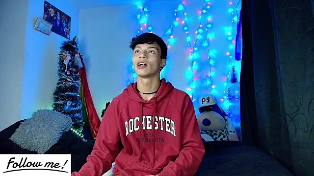 Snapshot of twink_sebas_ chatting on 1, 1, 2025 twink sebas  online show from 1, 1, 2025