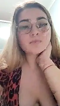 pussyCat t online show from 1, 2, 2026