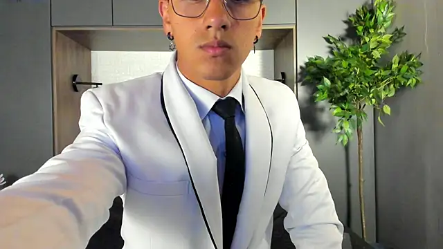 Andy Joy  online show from 2, 10, 2025