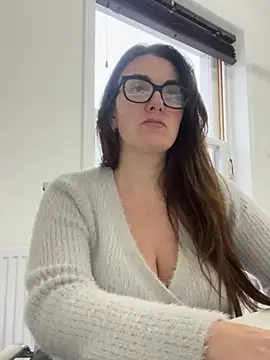 Miss Stassi online show from 16, 1, 2025