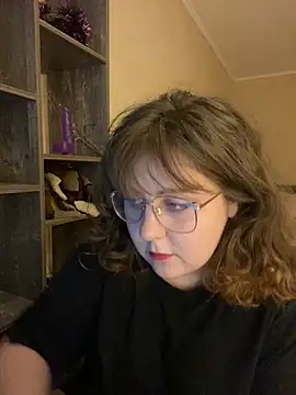 Snapshot of cinnabon_ chatting on 24, 12, 2024 cinnabon online show from 24, 12, 2024