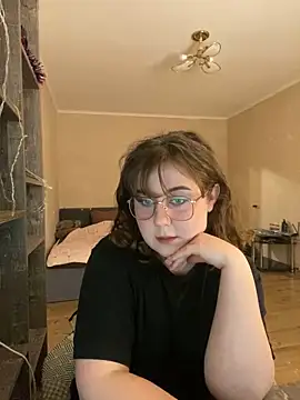 Snapshot of cinnabon_ chatting on 11, 1, 2025 cinnabon online show from 11, 1, 2025