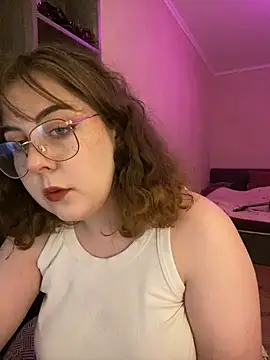 Snapshot of cinnabon_ chatting on 13, 1, 2025 cinnabon online show from 13, 1, 2025