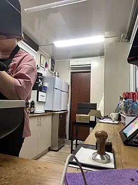 Snapshot of cinnabon_ chatting on 30, 1, 2025 cinnabon online show from 30, 1, 2025