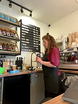 Snapshot of cinnabon_ chatting on 24, 9, 2025 cinnabon online show from 24, 9, 2025