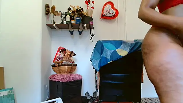 Snapshot of xTALLSEXYBUMx chatting on 15, 3, 2026 xTALLSEXYBUMx online show from 15, 3, 2026