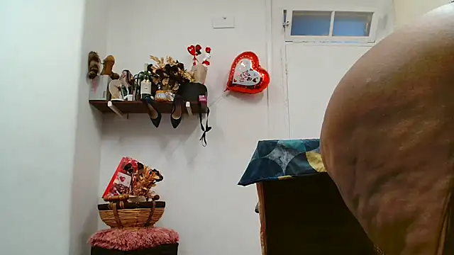 Snapshot of xTALLSEXYBUMx chatting on 29, 3, 2026 xTALLSEXYBUMx online show from 29, 3, 2026