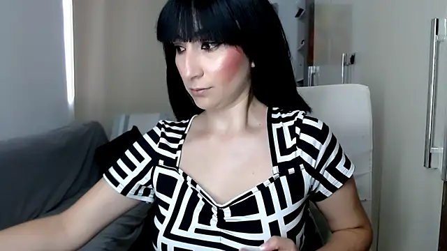 Laura-pervert online show from 13, 12, 2025