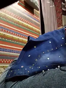 Tameesh sexy mistress online show from 22, 3, 2025